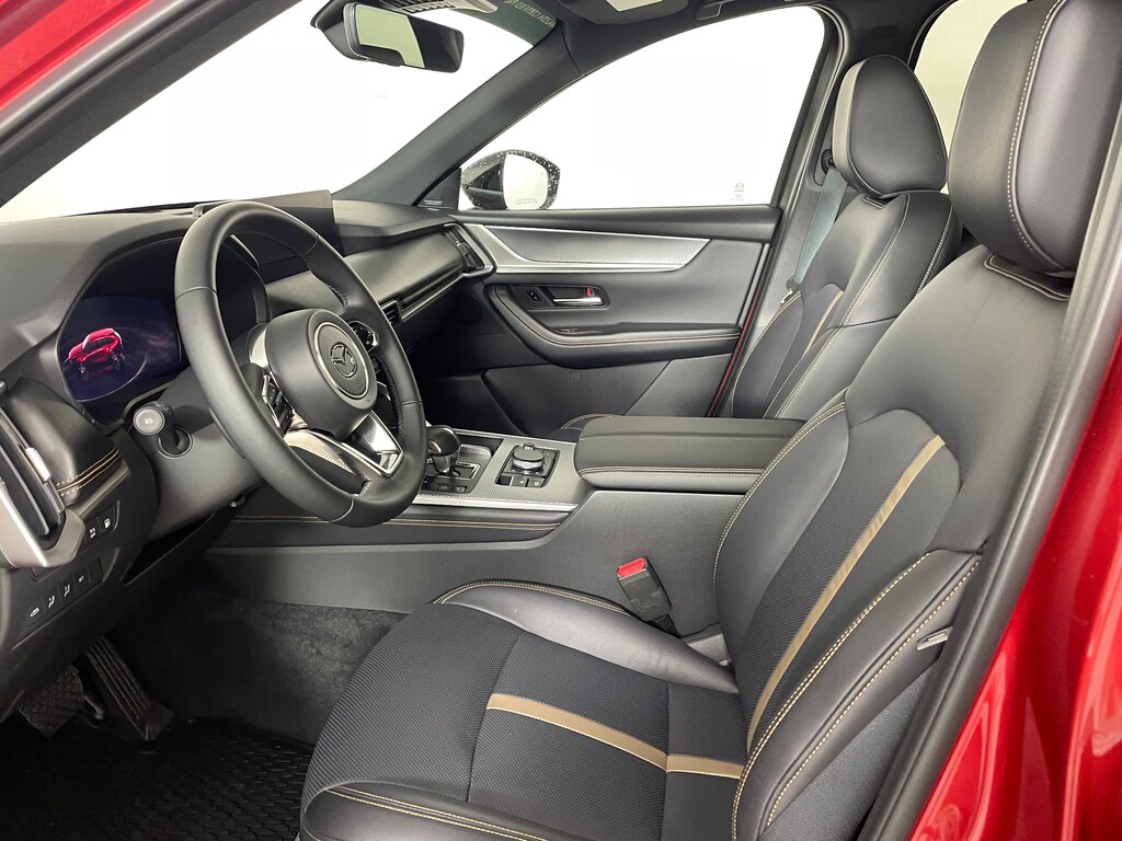 Used 2025 Mazda CX-70 Plug-In Hybrid Premium Plus SUV