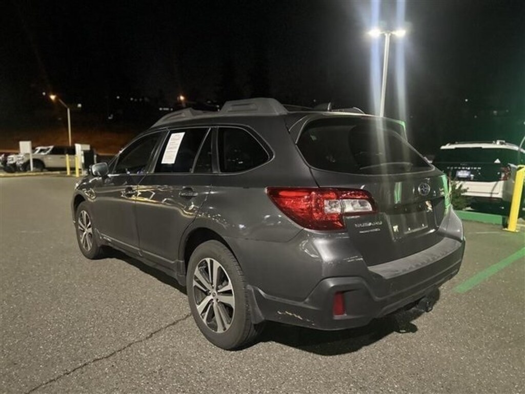 Used 2018 Subaru Outback 2.5i SUV