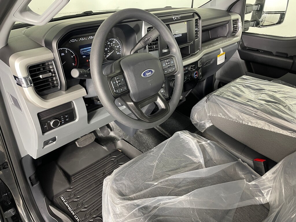 New 2026 Ford F-250 Truck Crew Cab