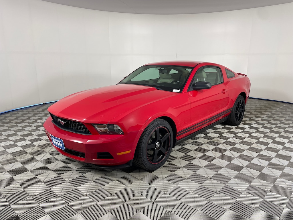 Used 2010 Ford Mustang V6 Coupe