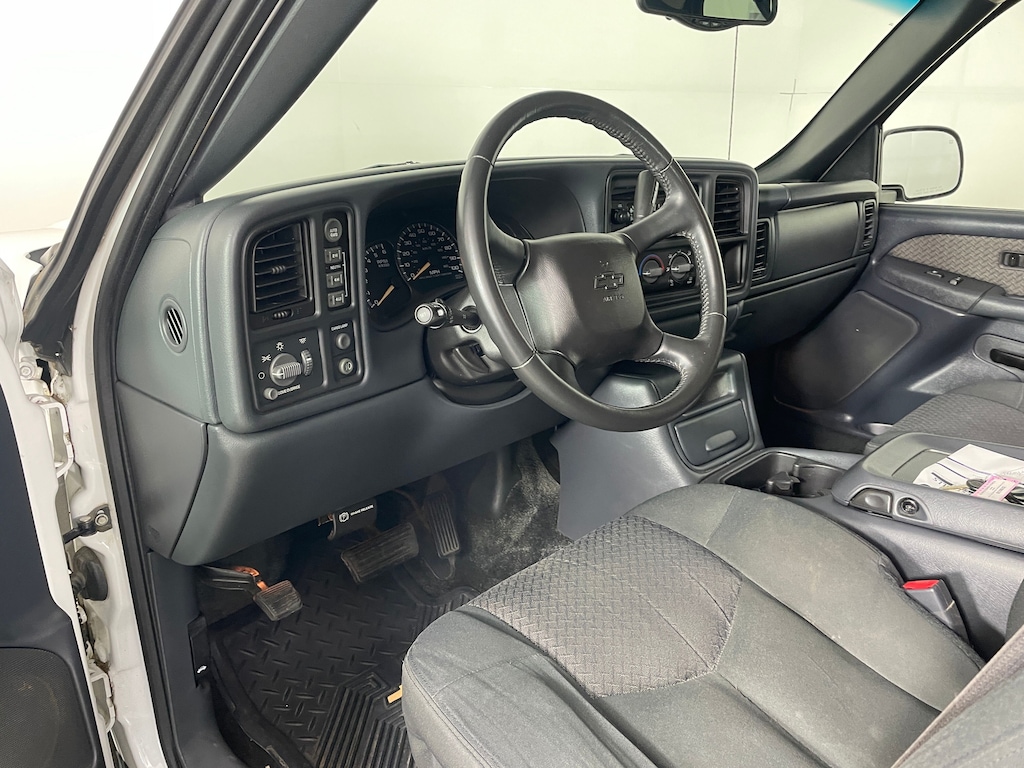 Used 2002 Chevrolet Avalanche 1500 Base Truck Crew Cab