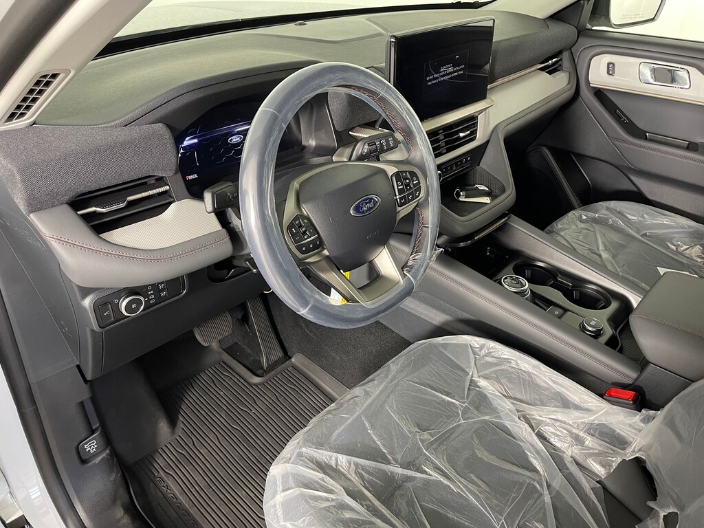 New 2025 Ford Explorer Active SUV
