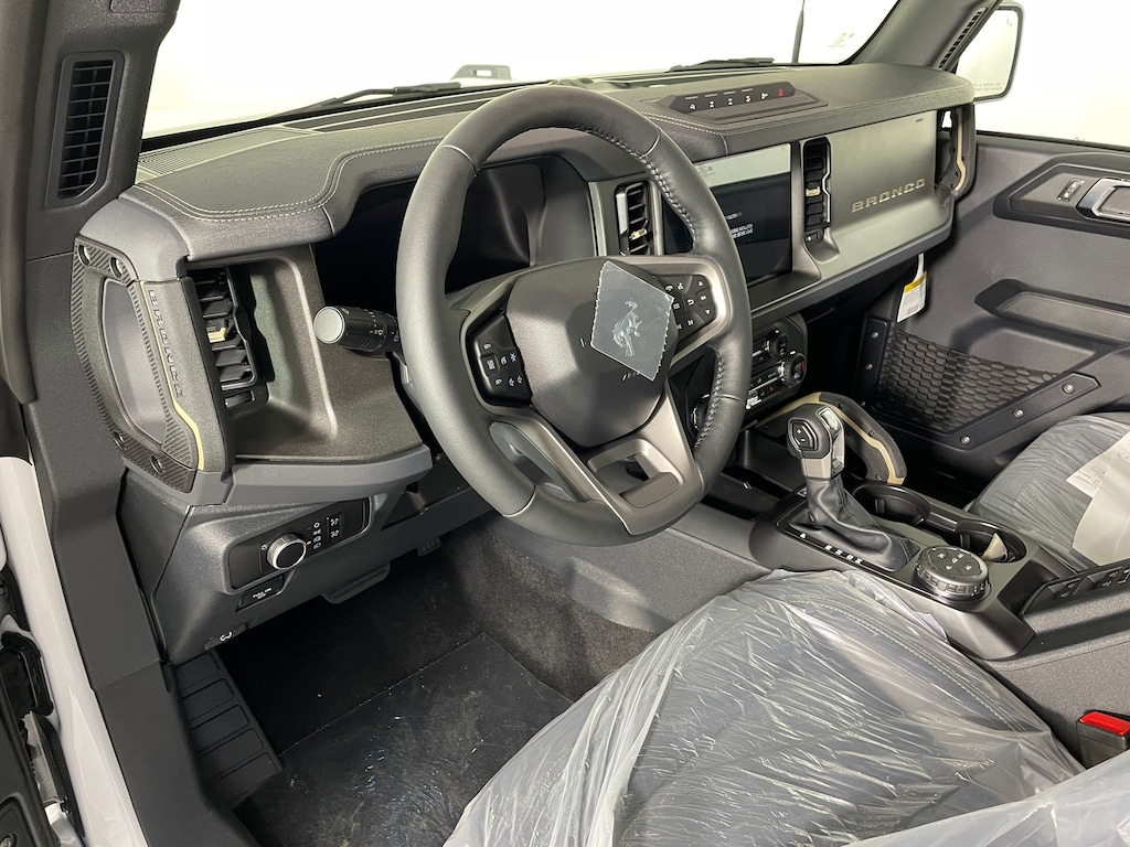 New 2025 Ford Bronco Badlands SUV