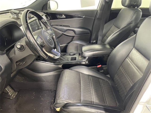 Used 2016 Kia Sorento Limited with VIN 5XYPKDA55GG081995 for sale in Bremerton, WA