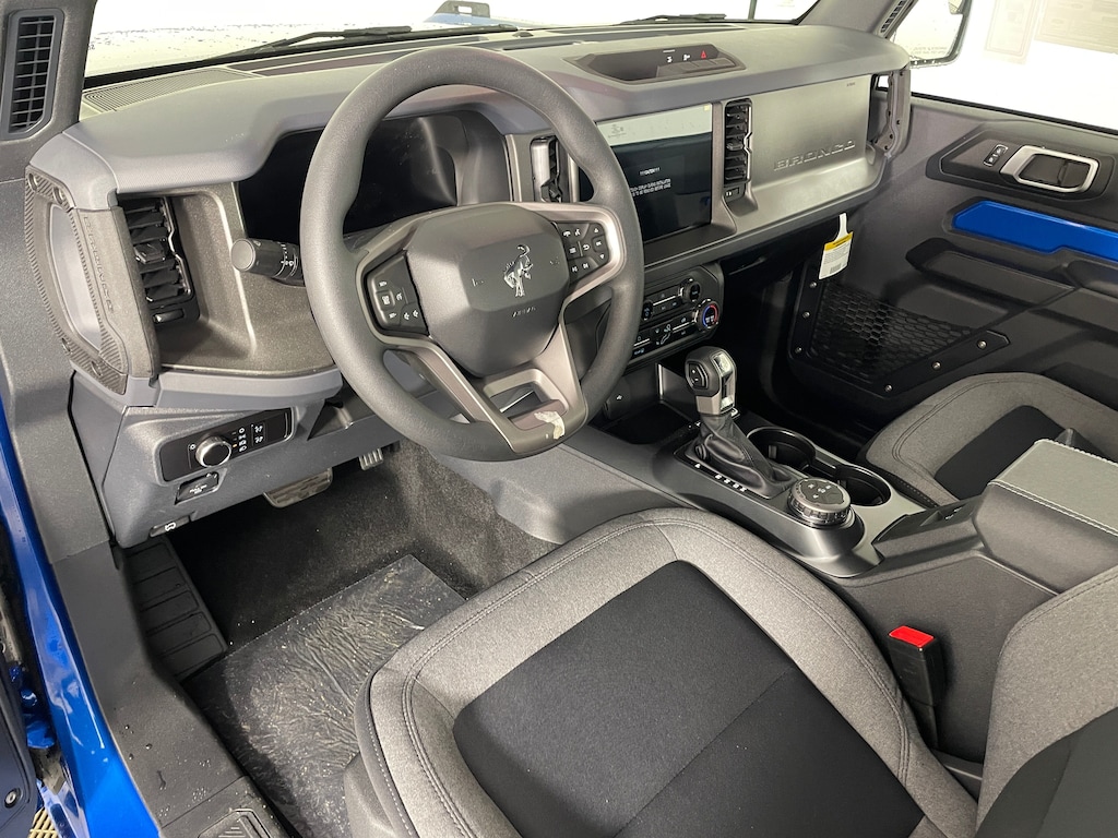 New 2025 Ford Bronco Base SUV