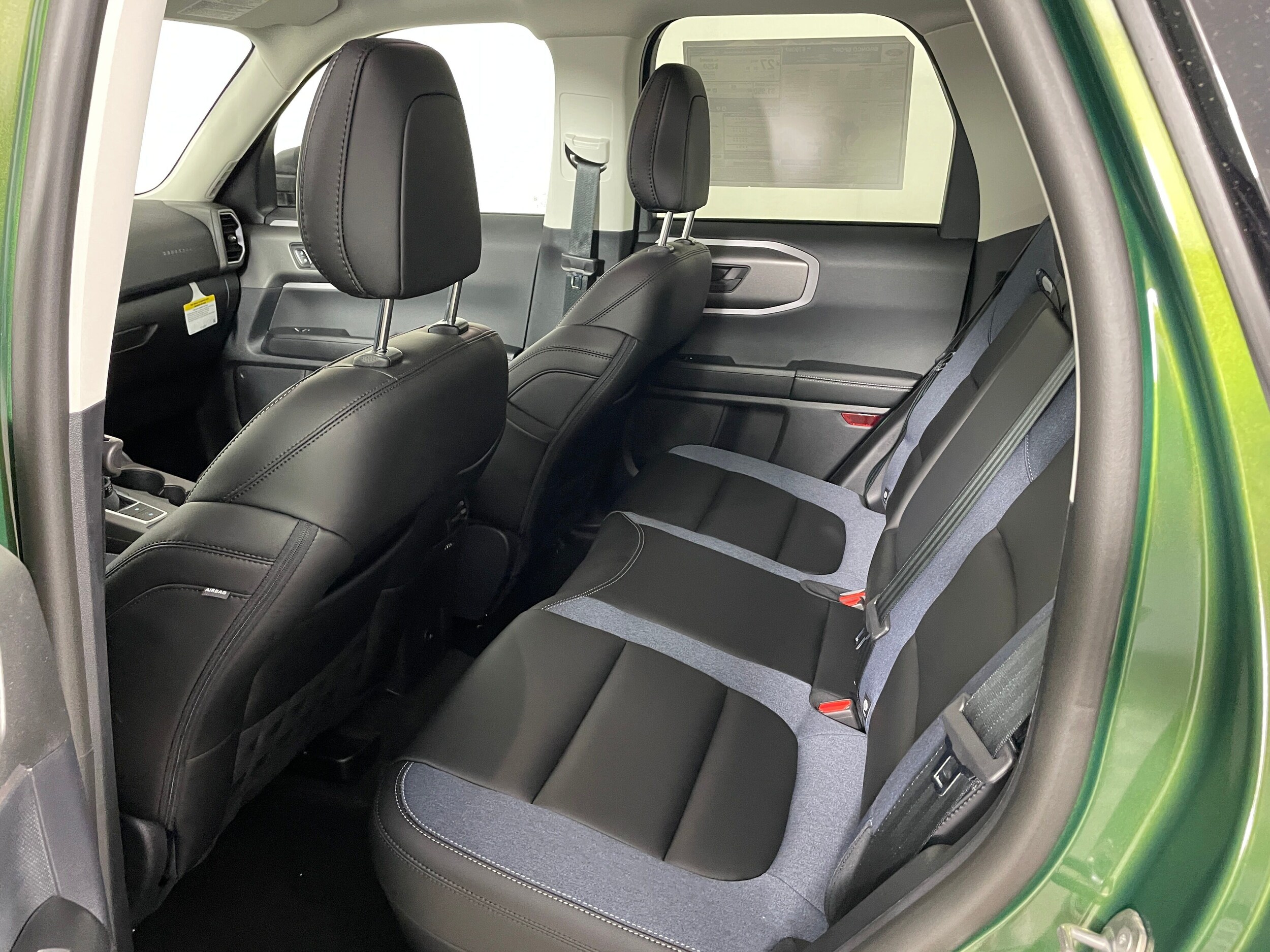 2025 Ford Bronco Sport Outer Banks photo 4