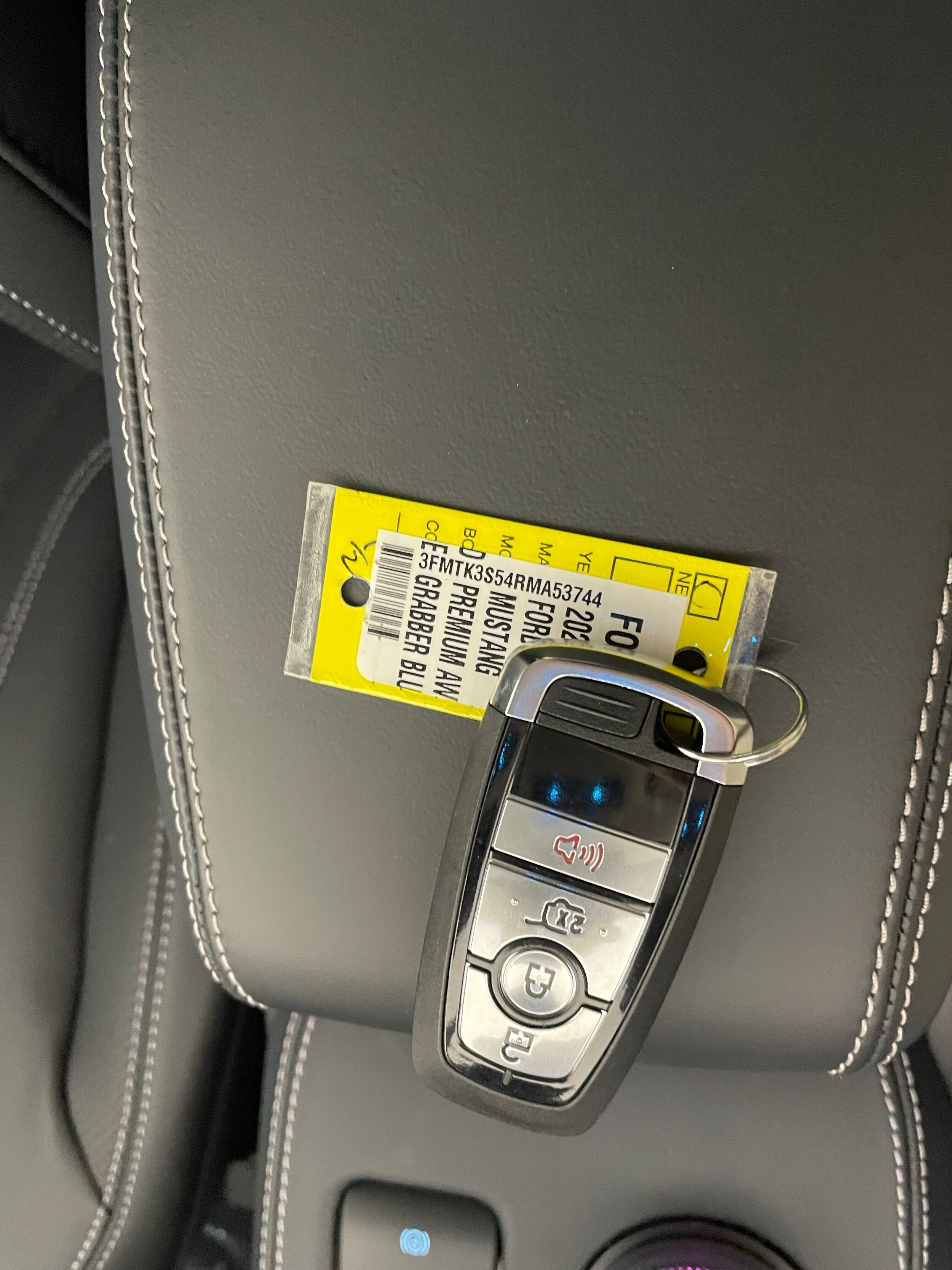 2024 Ford Mustang Mach-E Premium photo 3