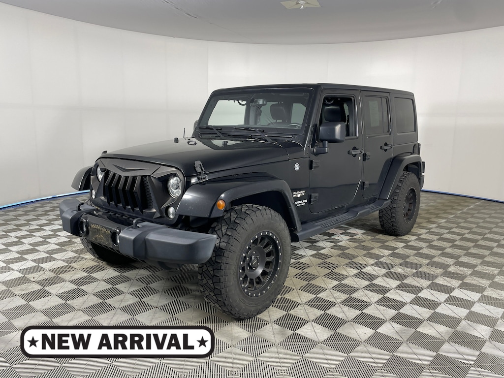 Used 2017 Jeep Wrangler JK Unlimited Unlimited Sahara SUV