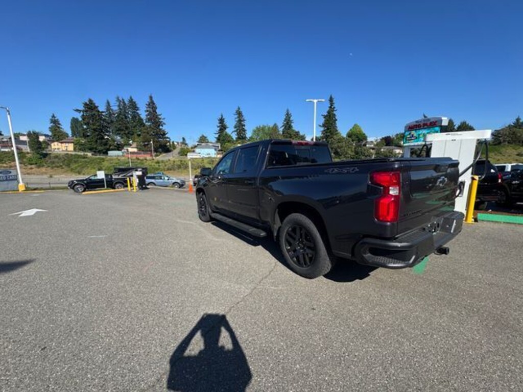 Used 2024 Chevrolet Silverado 1500 RST Truck Crew Cab