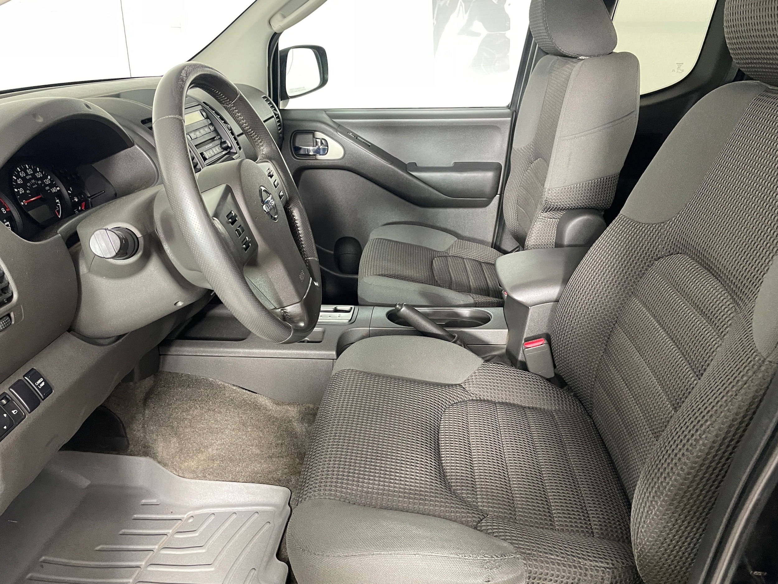 Used 2005 Nissan Frontier  with VIN 1N6AD06U75C423602 for sale in Bremerton, WA