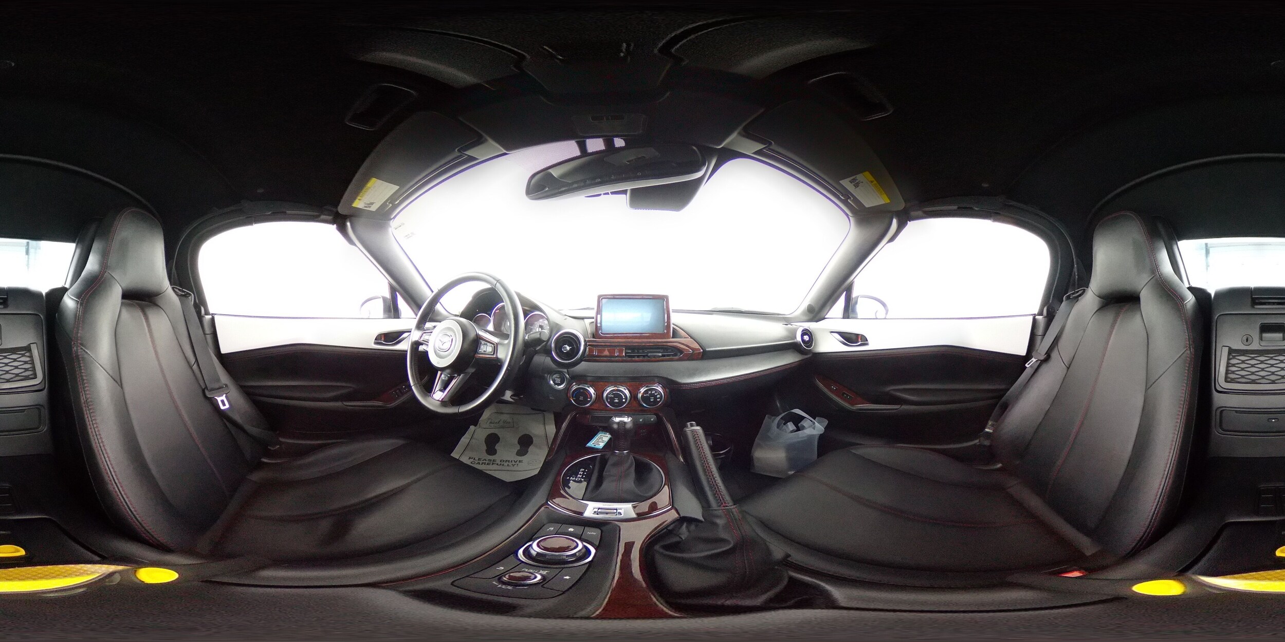 2016 Mazda MX-5 Miata Miata Grand Touring photo 2