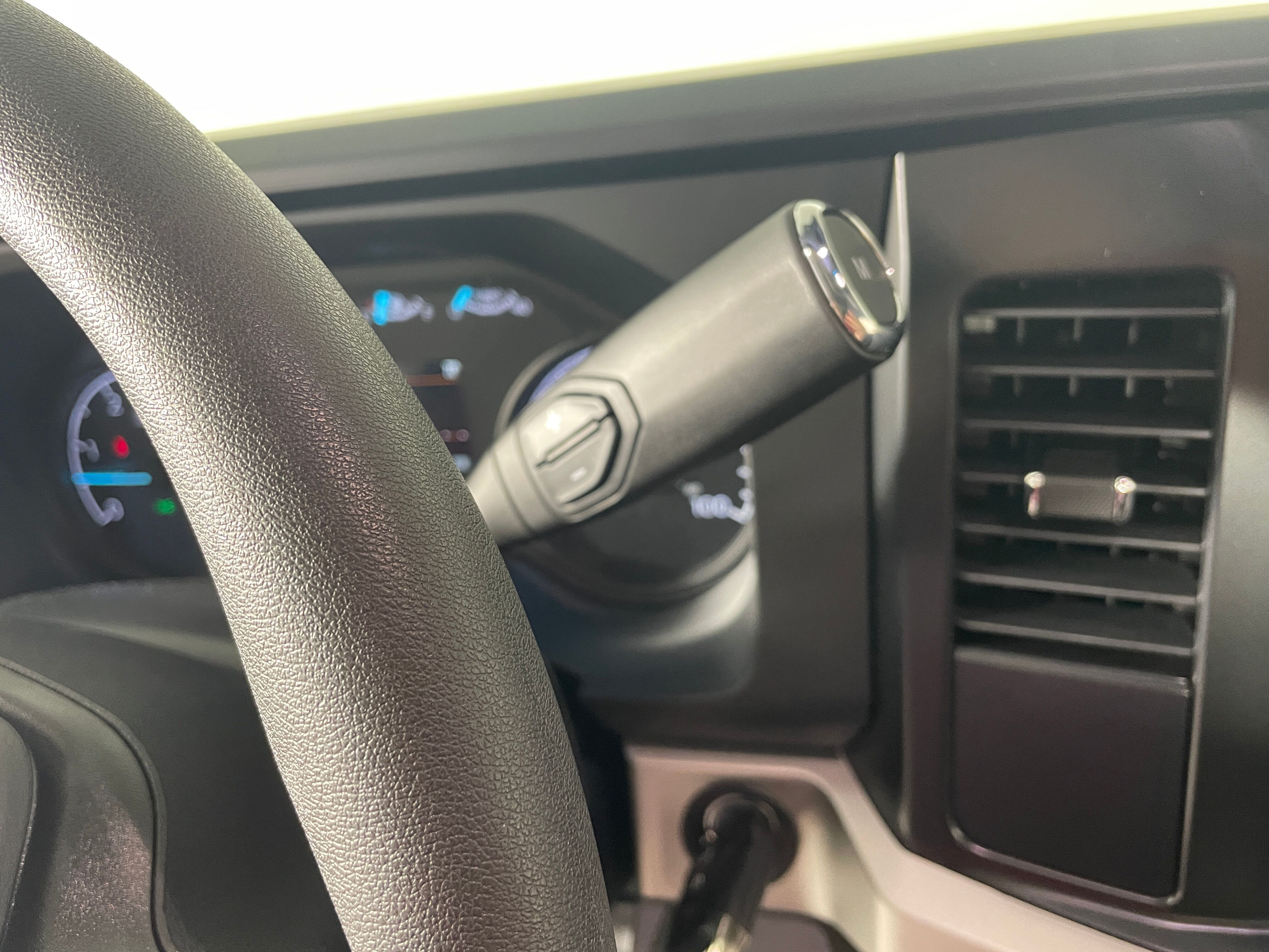 New 2027 Ford F-350 XL Truck Crew Cab