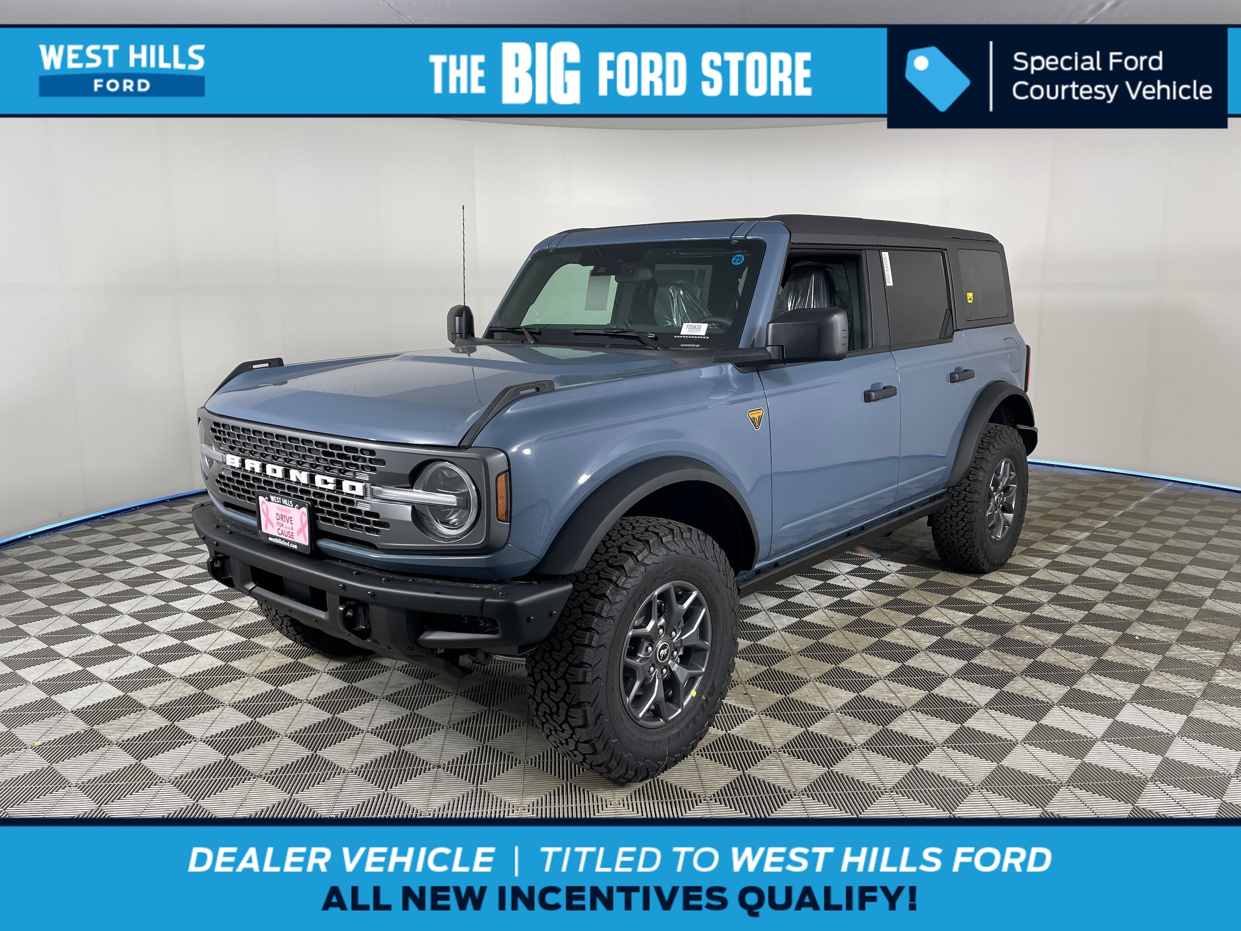 2025 Ford Bronco Badlands 4x4's photo