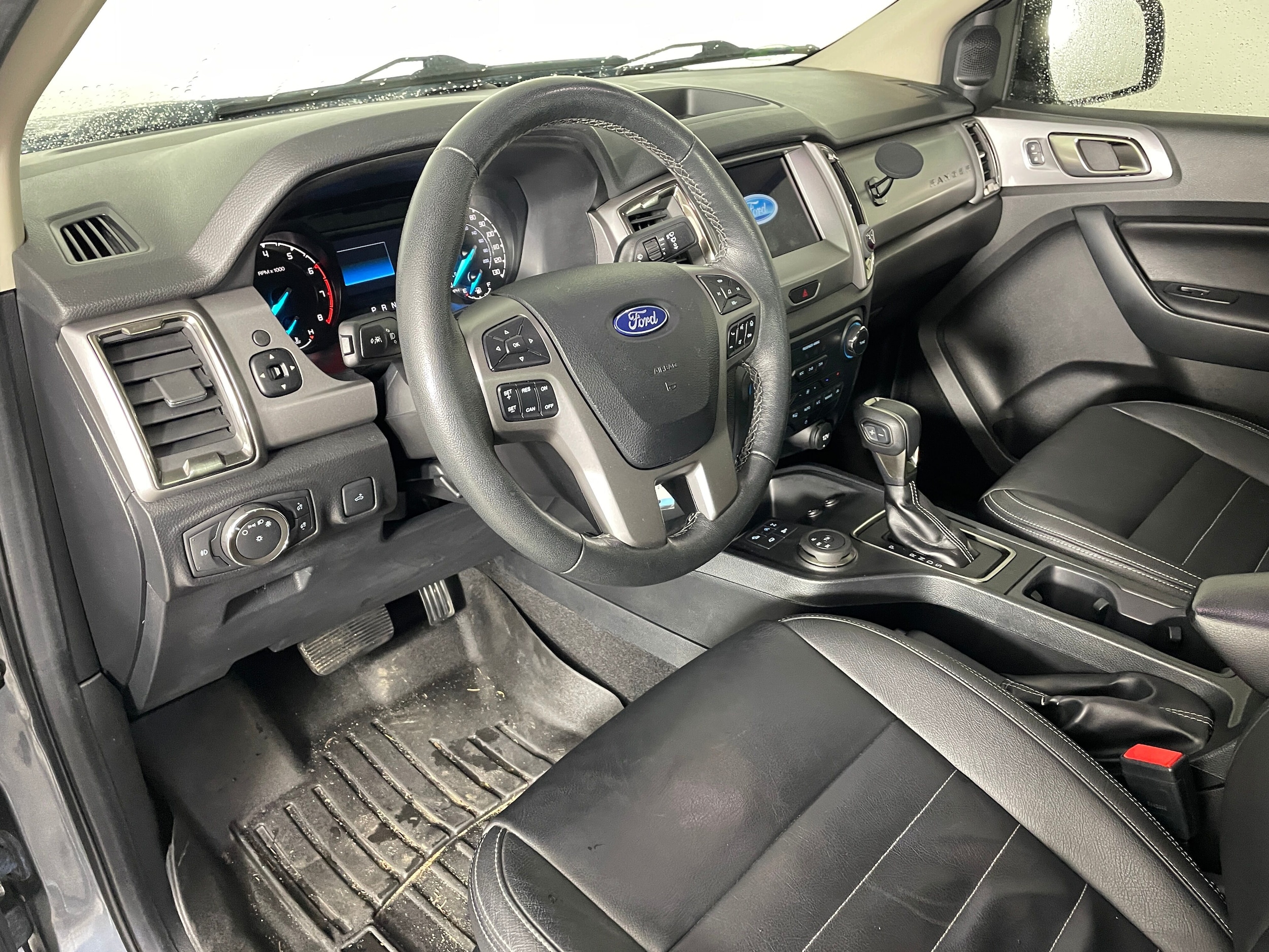 2022 Ford Ranger XLT photo 3