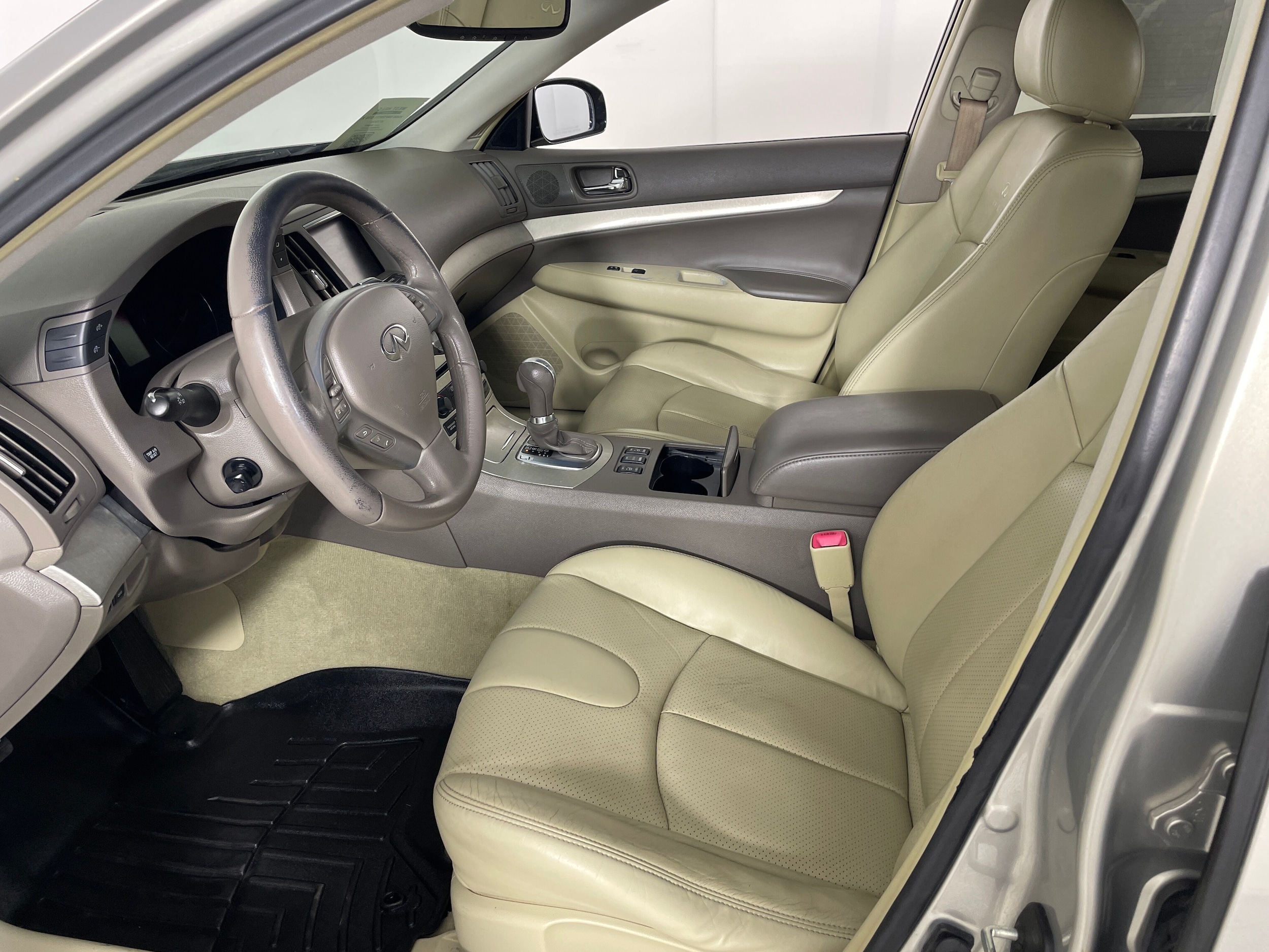 Used 2008 INFINITI G 35 with VIN JNKBV61F08M266301 for sale in Bremerton, WA