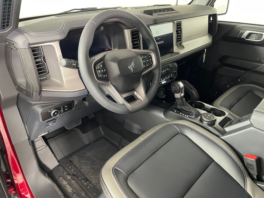 New 2026 Ford Bronco Outer Banks SUV