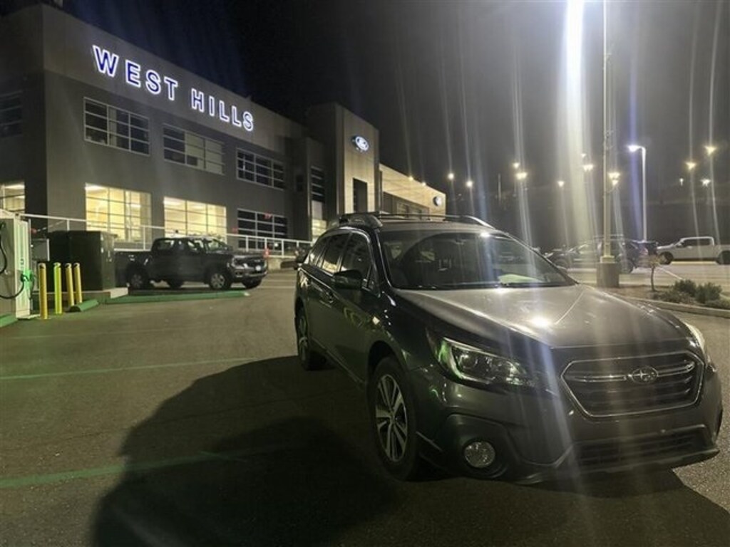 Used 2018 Subaru Outback 2.5i SUV
