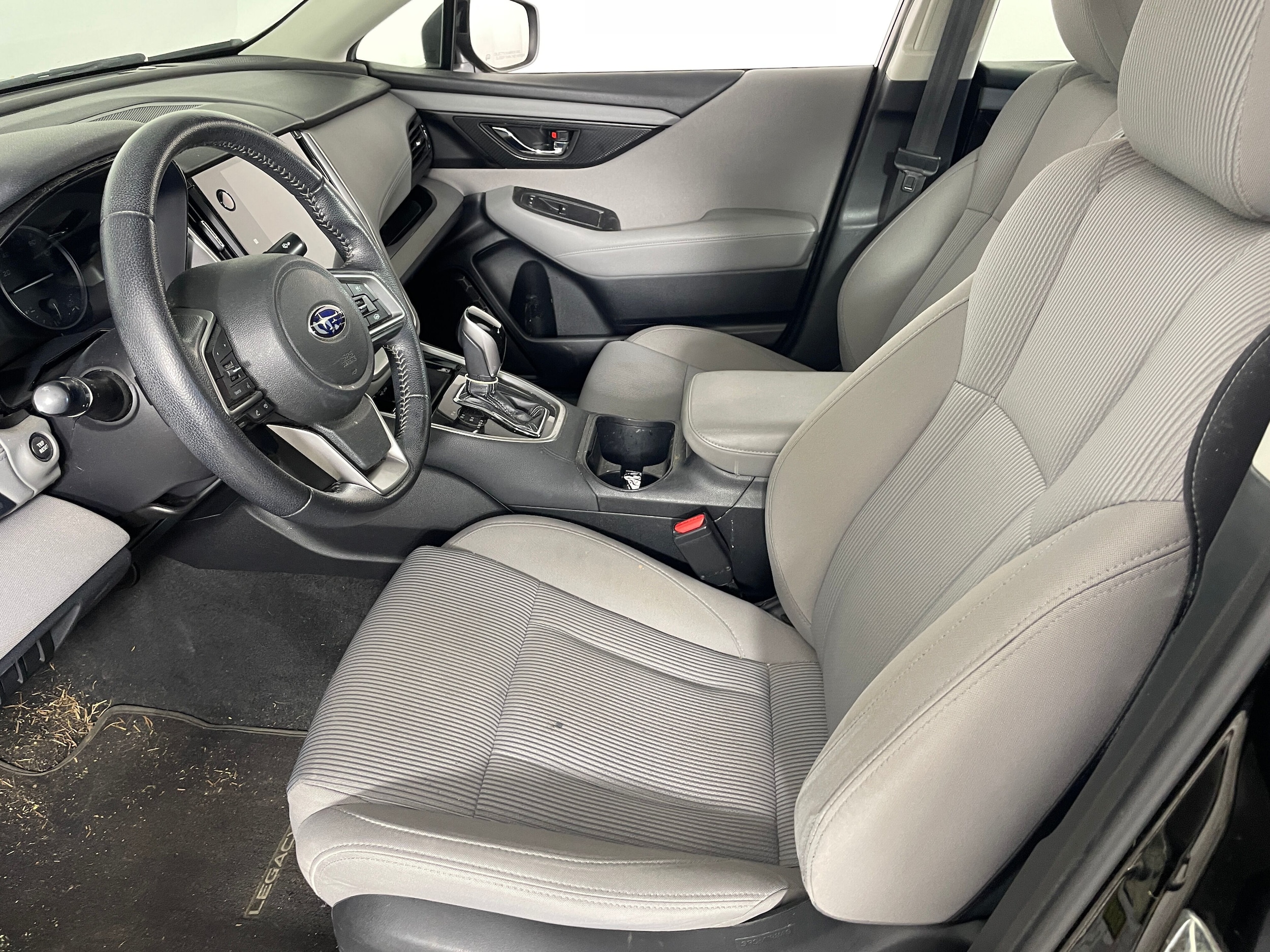2020 Subaru Legacy Premium photo 2