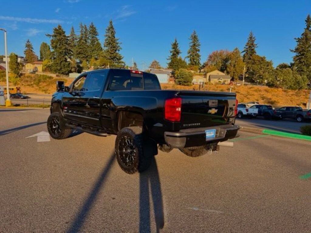Used 2018 Chevrolet Silverado 2500HD LTZ Truck Crew Cab