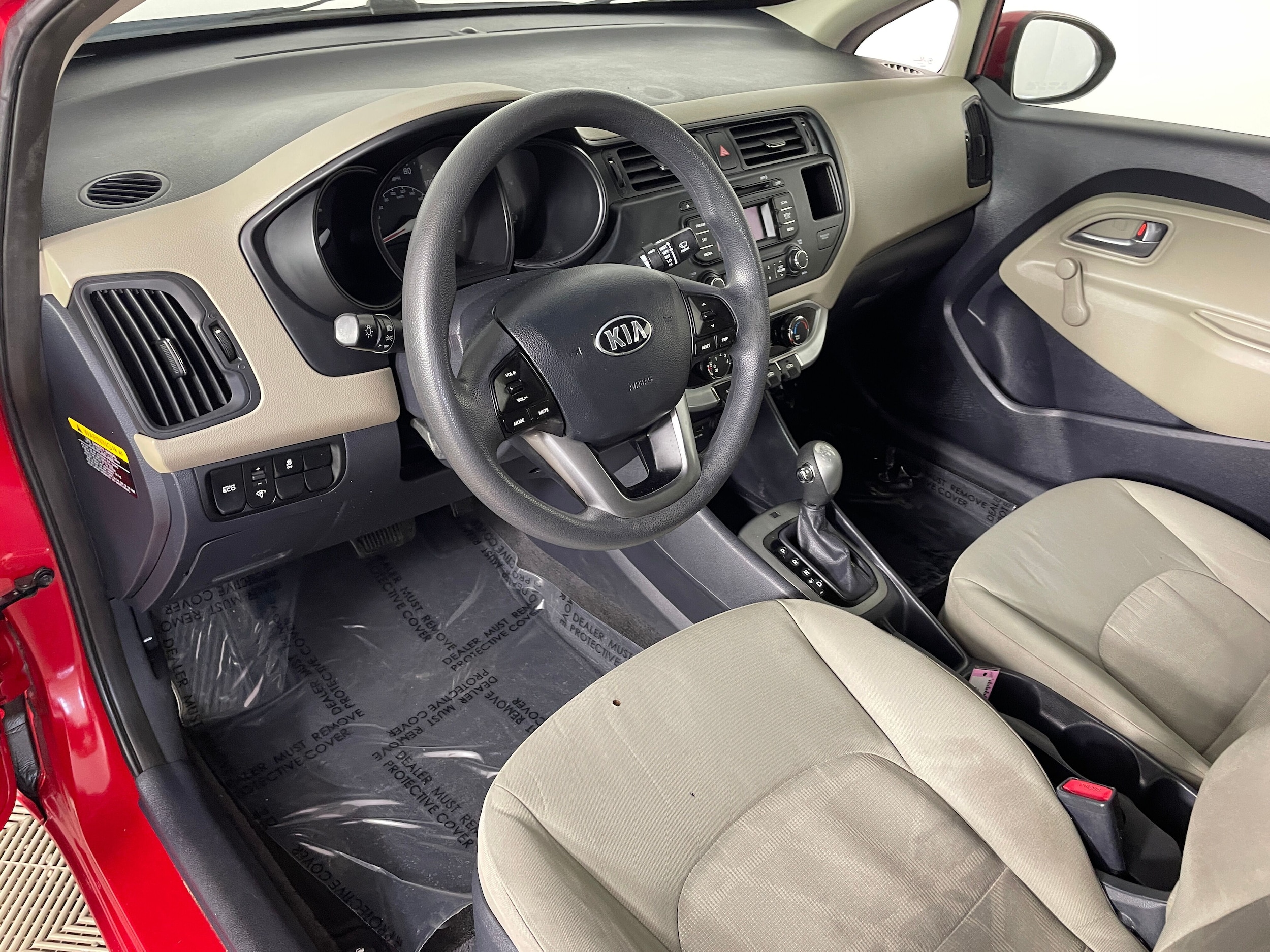 2014 Kia Rio LX photo 2