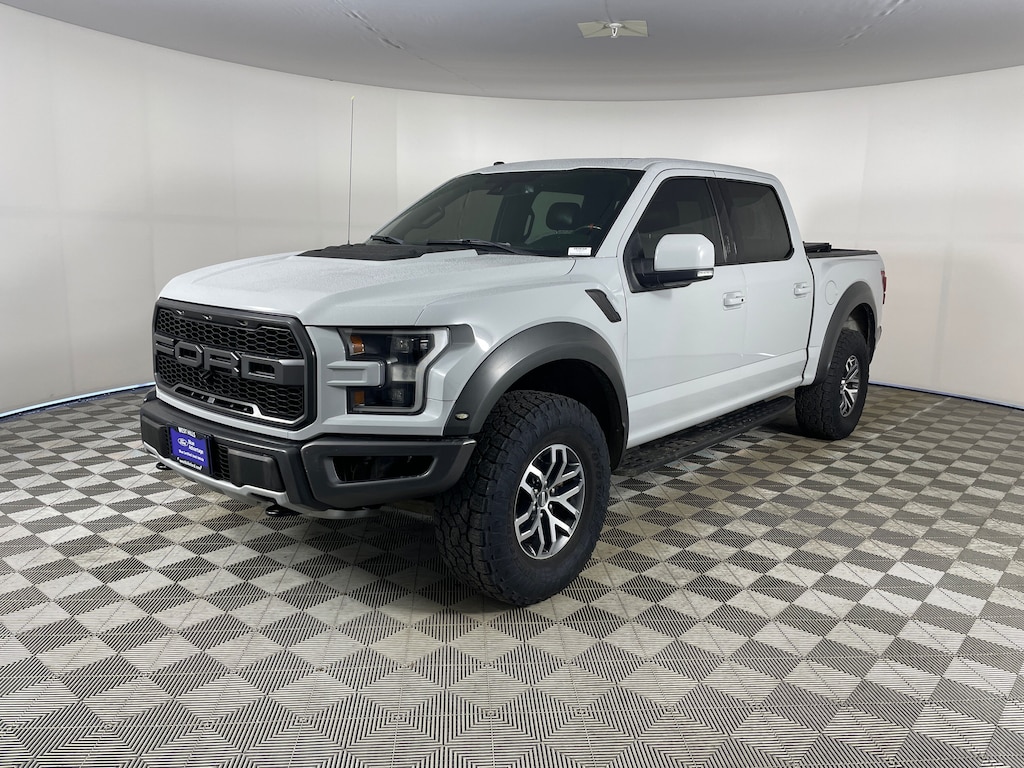 Used 2017 Ford F-150 Raptor Truck SuperCrew Cab