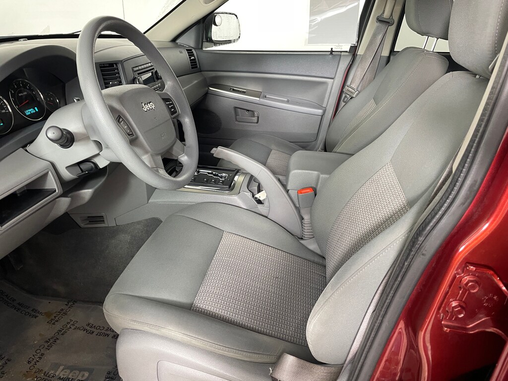 Used 2007 Jeep Grand Cherokee Laredo SUV