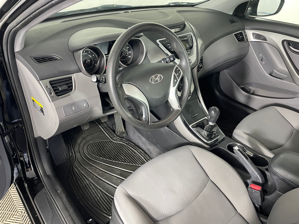 Used 2012 Hyundai Elantra GLS Sedan