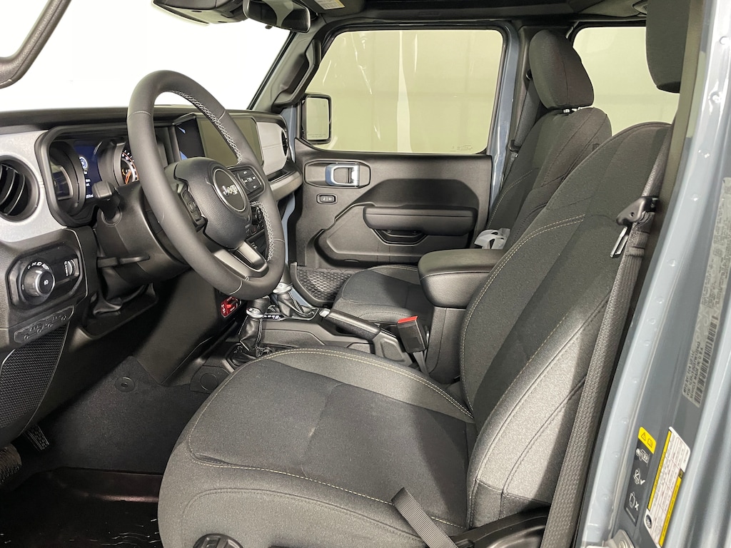 Used 2026 Jeep Wrangler Willys SUV