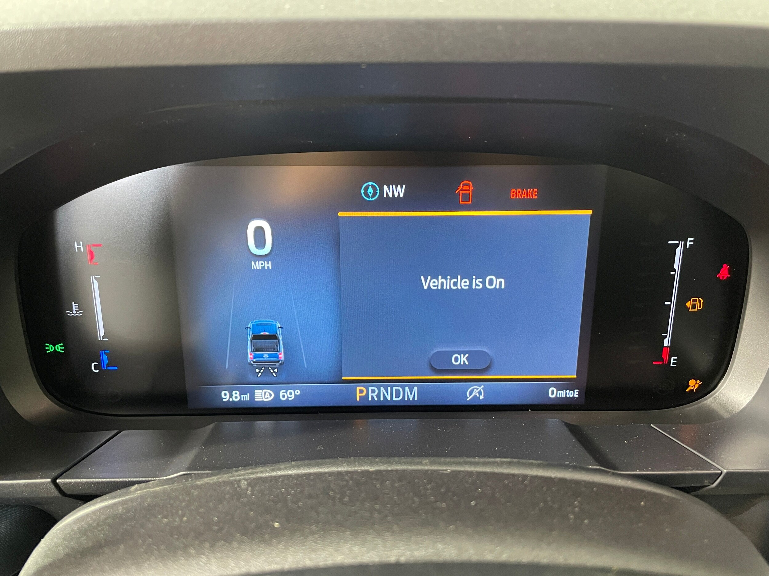 2025 Ford Maverick photo 2