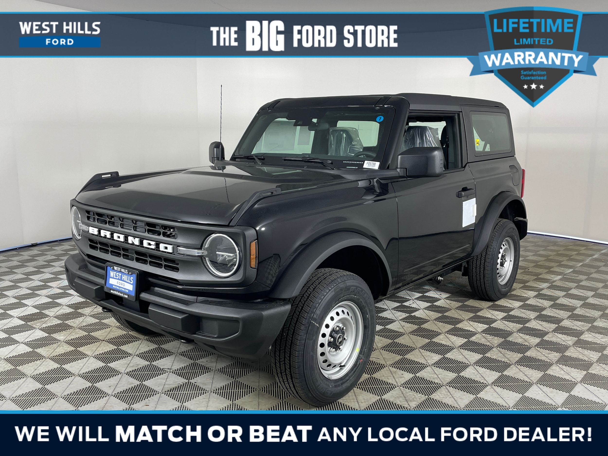 2025 Ford Bronco 2-Door Base's photo