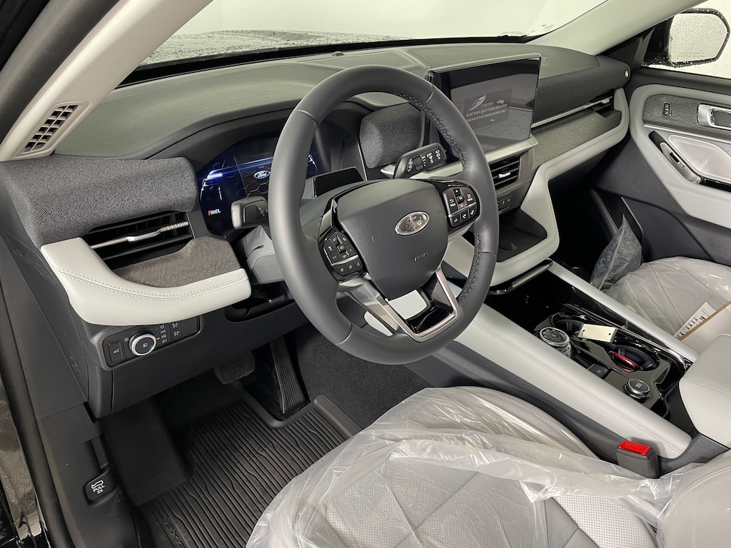 New 2025 Ford Explorer Platinum SUV