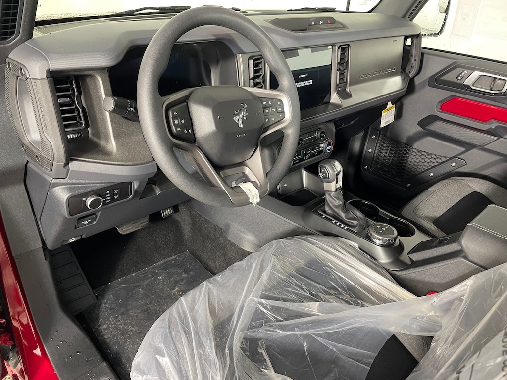 New 2025 Ford Bronco Base SUV