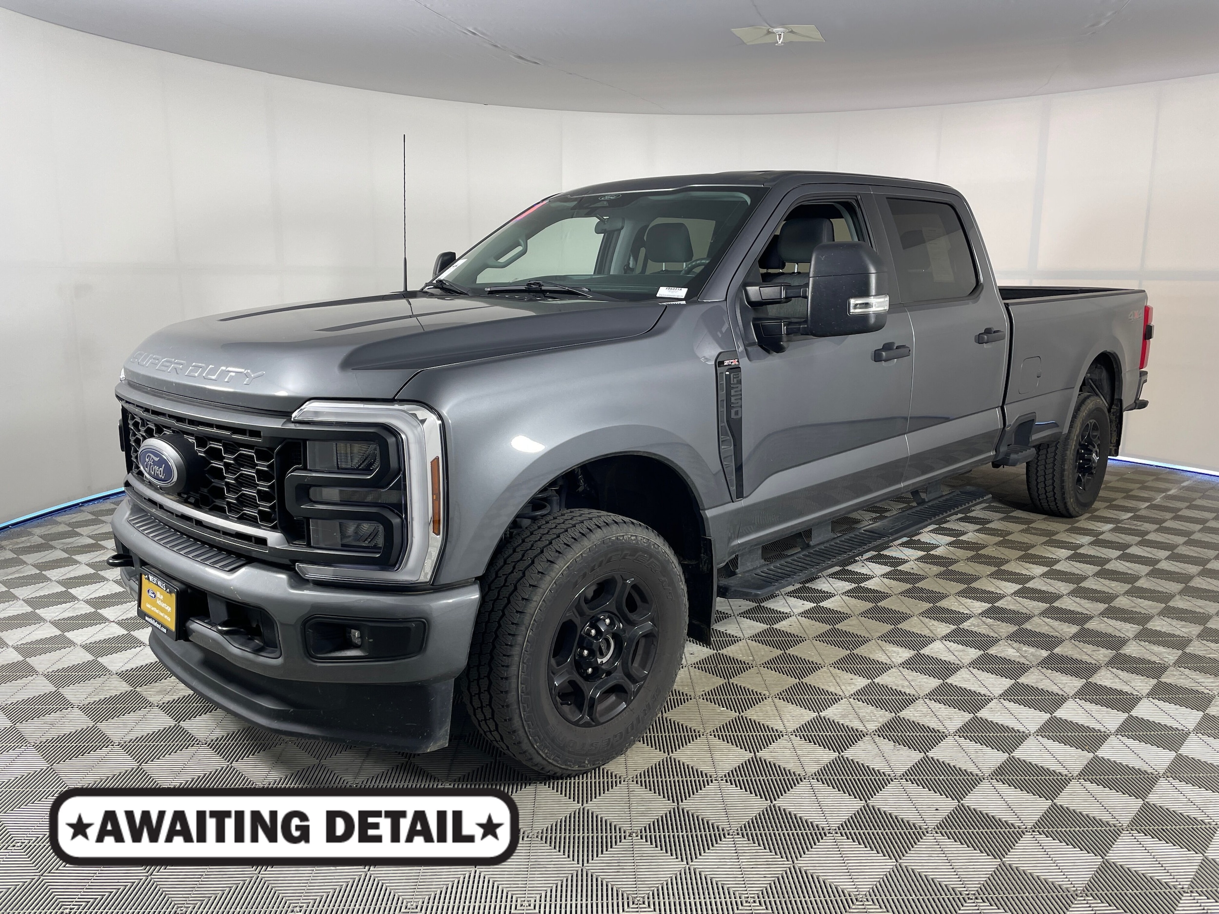 2024 Ford F-250 XL 4x4 Crew Cab 8' Box's photo