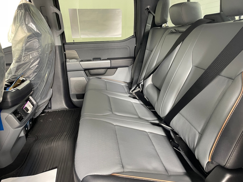 New 2025 Ford F-150 Lariat Truck SuperCrew Cab