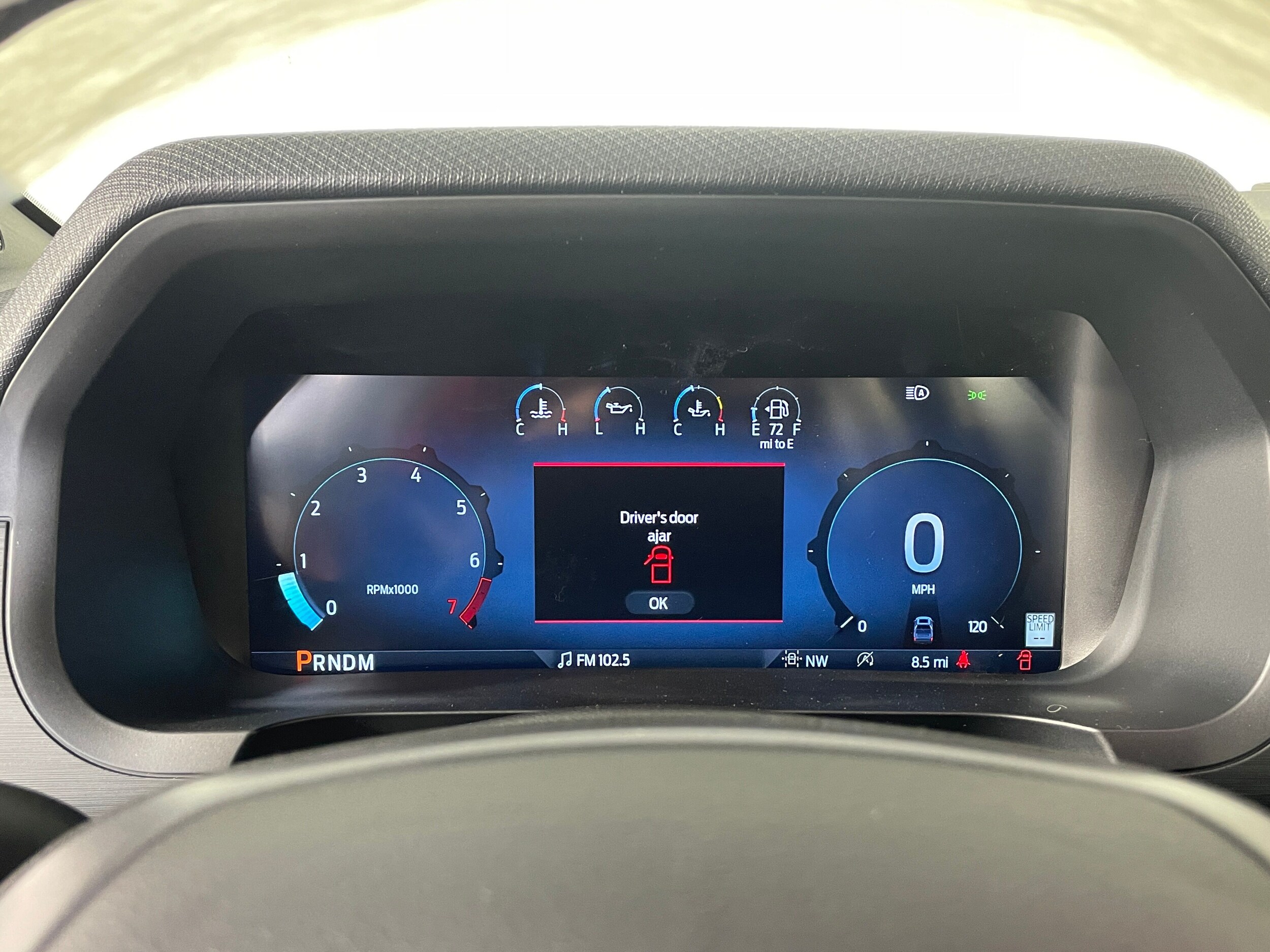 2025 Ford F-150 XLT photo 3