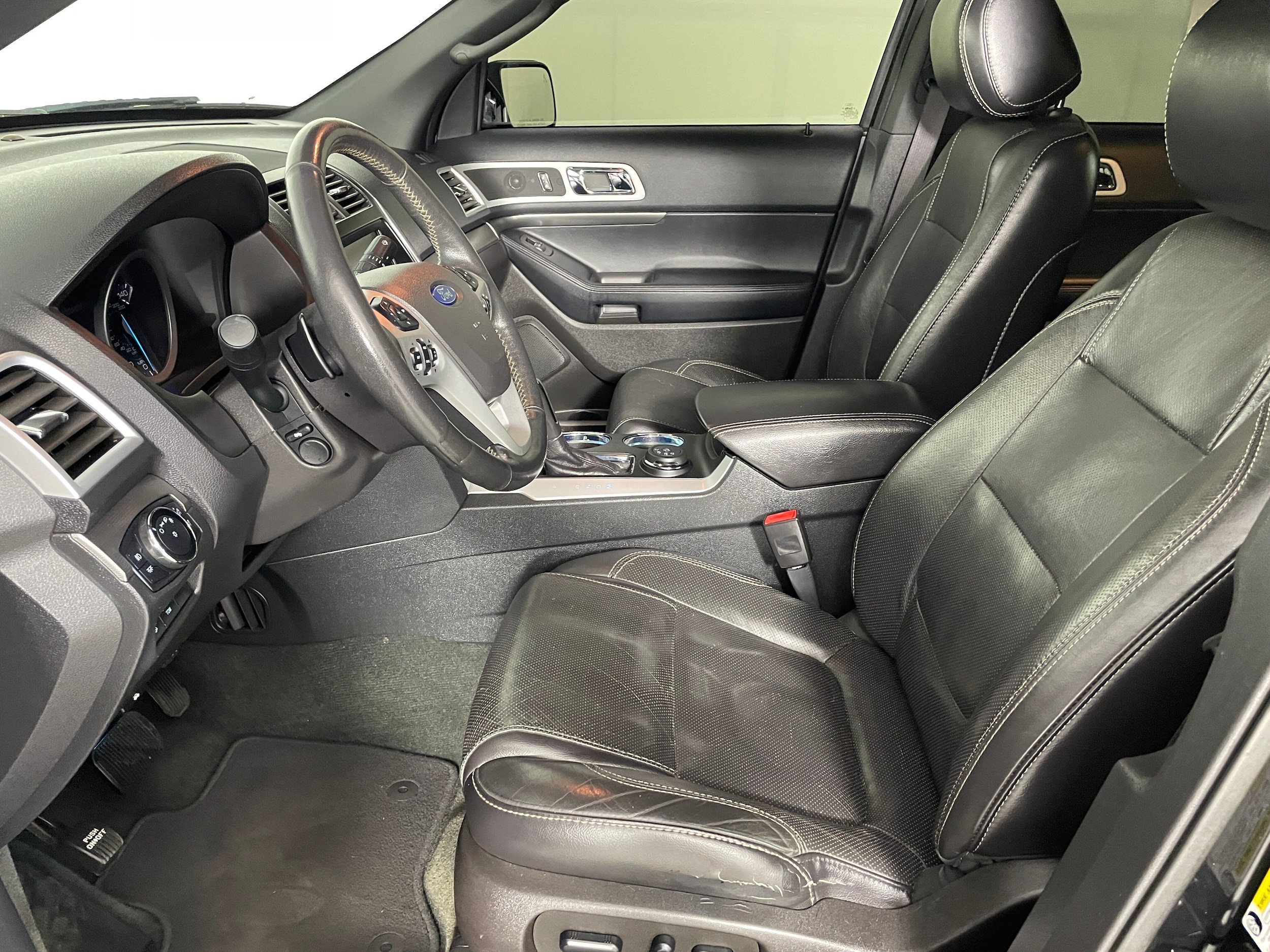 Used 2014 Ford Explorer Sport with VIN 1FM5K8GT4EGB57233 for sale in Bremerton, WA