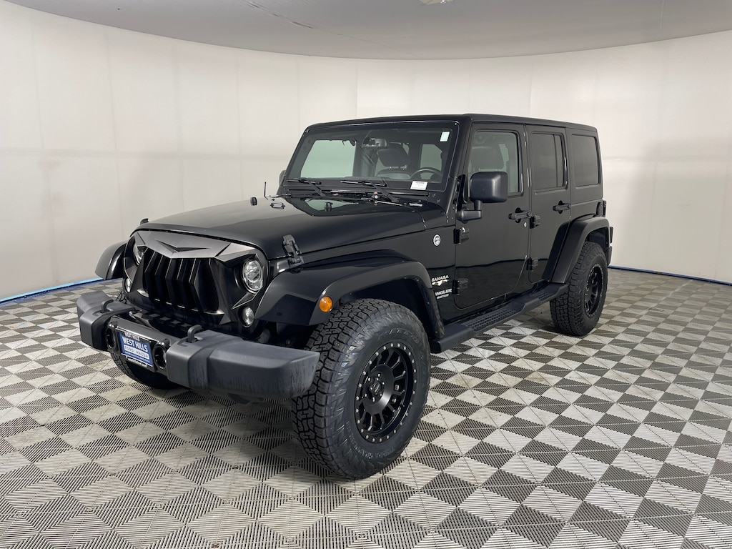 Used 2017 Jeep Wrangler JK Unlimited Unlimited Sahara SUV