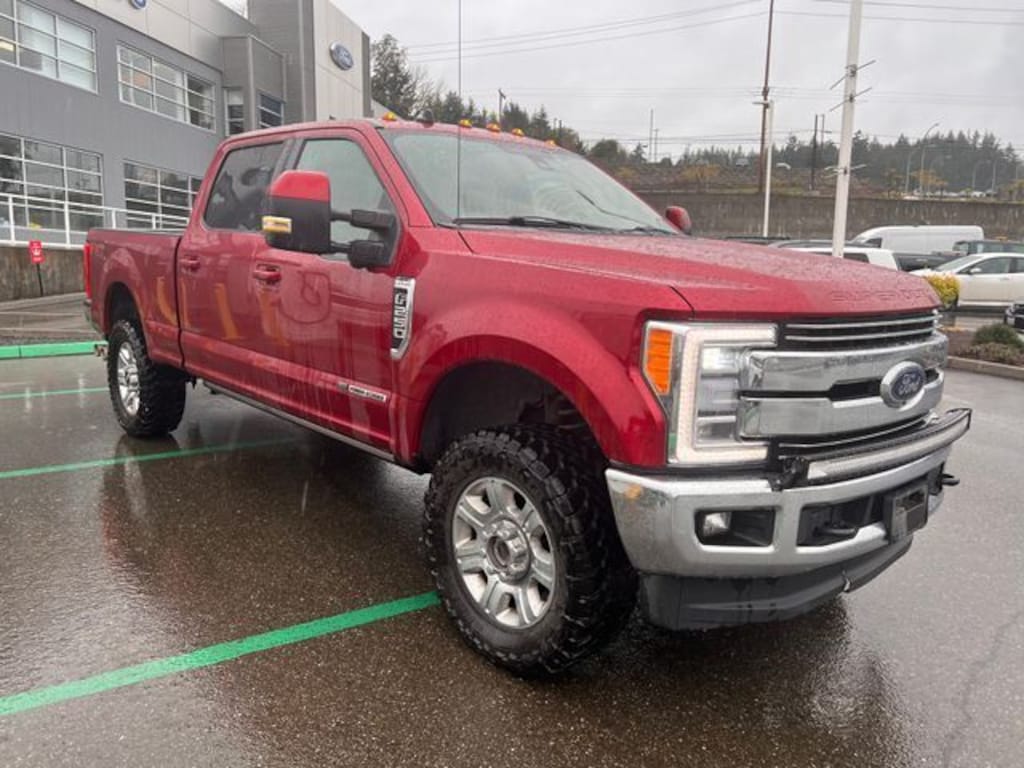 Used 2019 Ford F-250 Lariat Truck Crew Cab