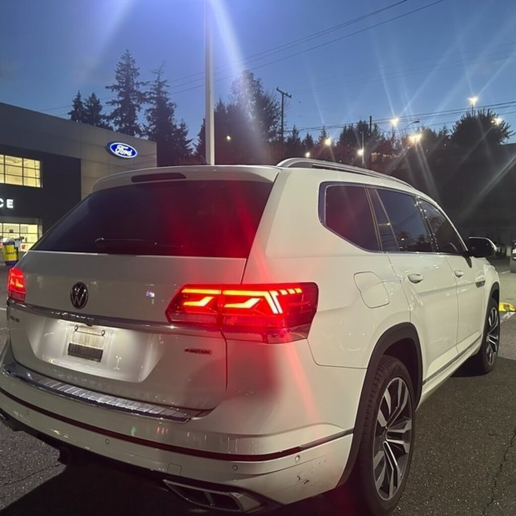 Used 2021 Volkswagen Atlas 3.6L V6 SEL Premium R-Line SUV