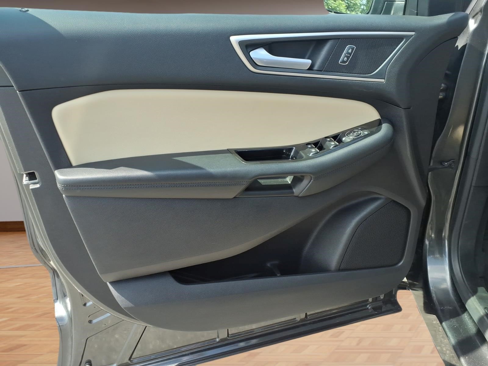 2020 Ford Edge SEL - Photo 19