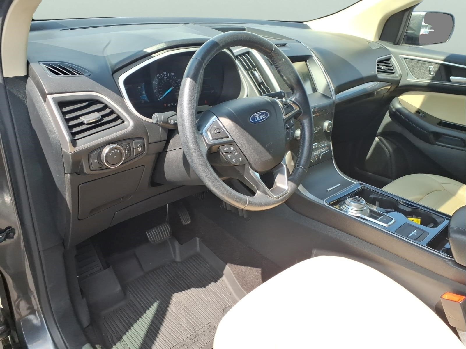 2020 Ford Edge SEL - Photo 22