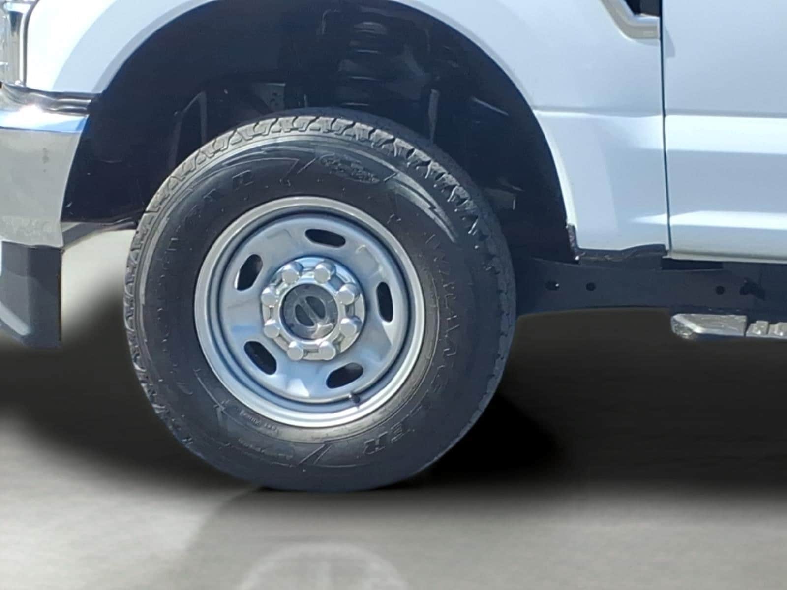 2022 Ford F-250 Super Duty XL - Photo 8