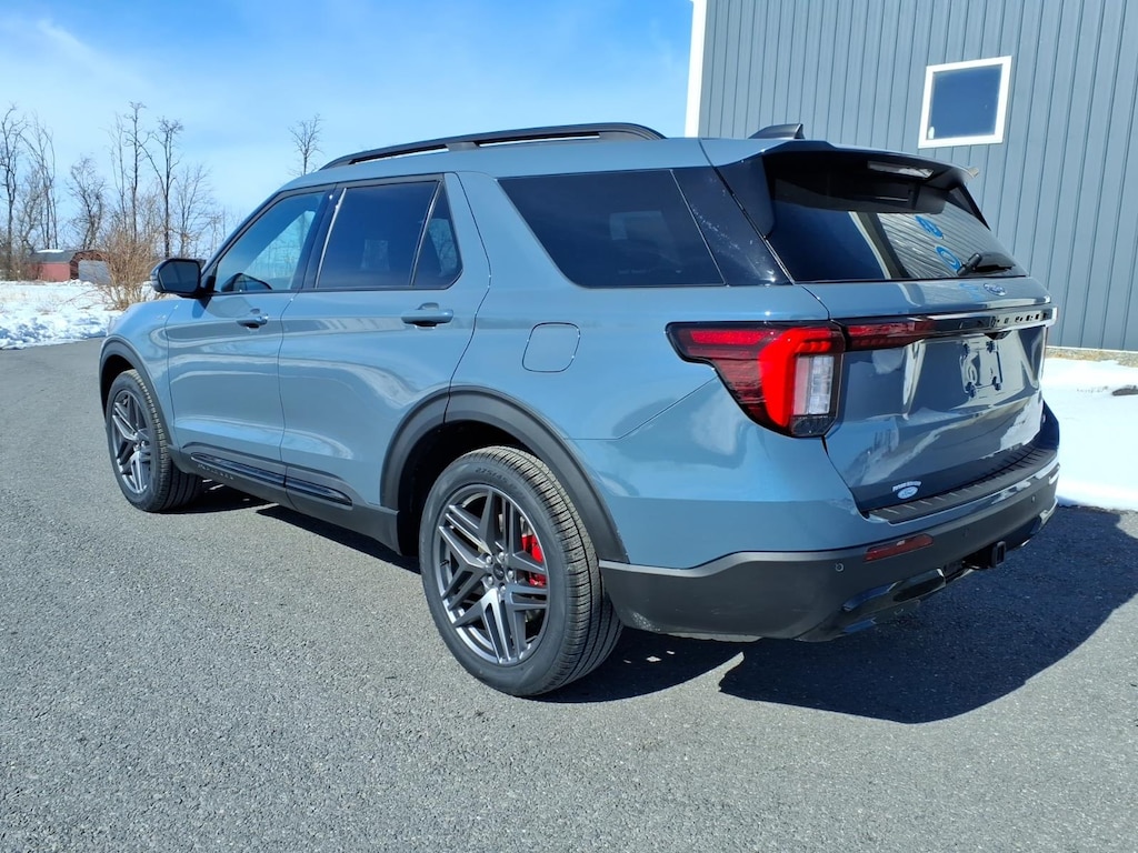 New 2026 Ford Explorer ST-Line SUV