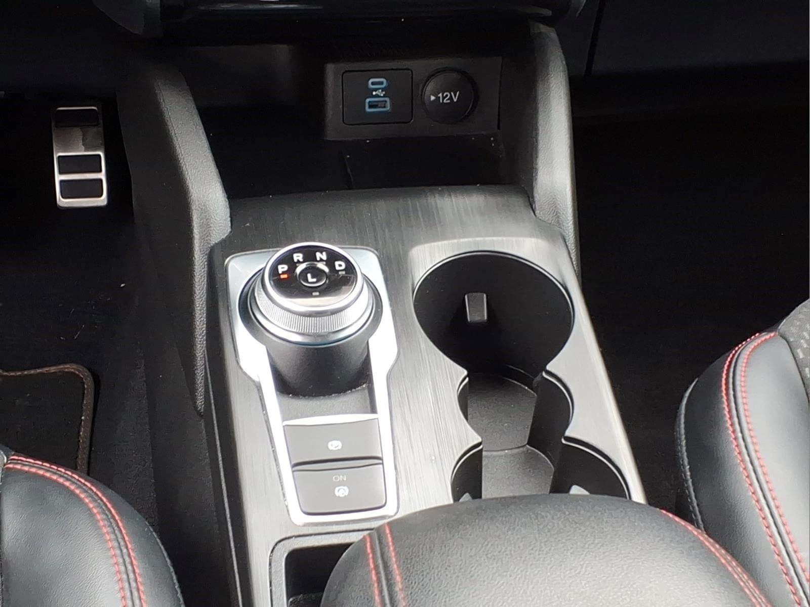 2023 Ford Escape ST-Line Select - Photo 18
