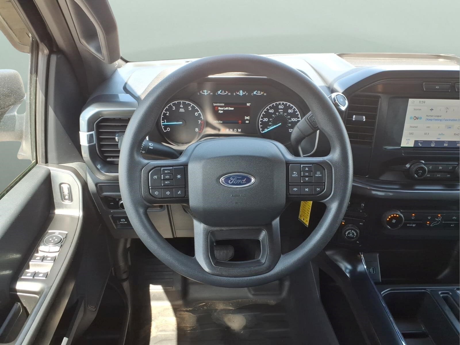 2023 Ford F-150 XL - Photo 16
