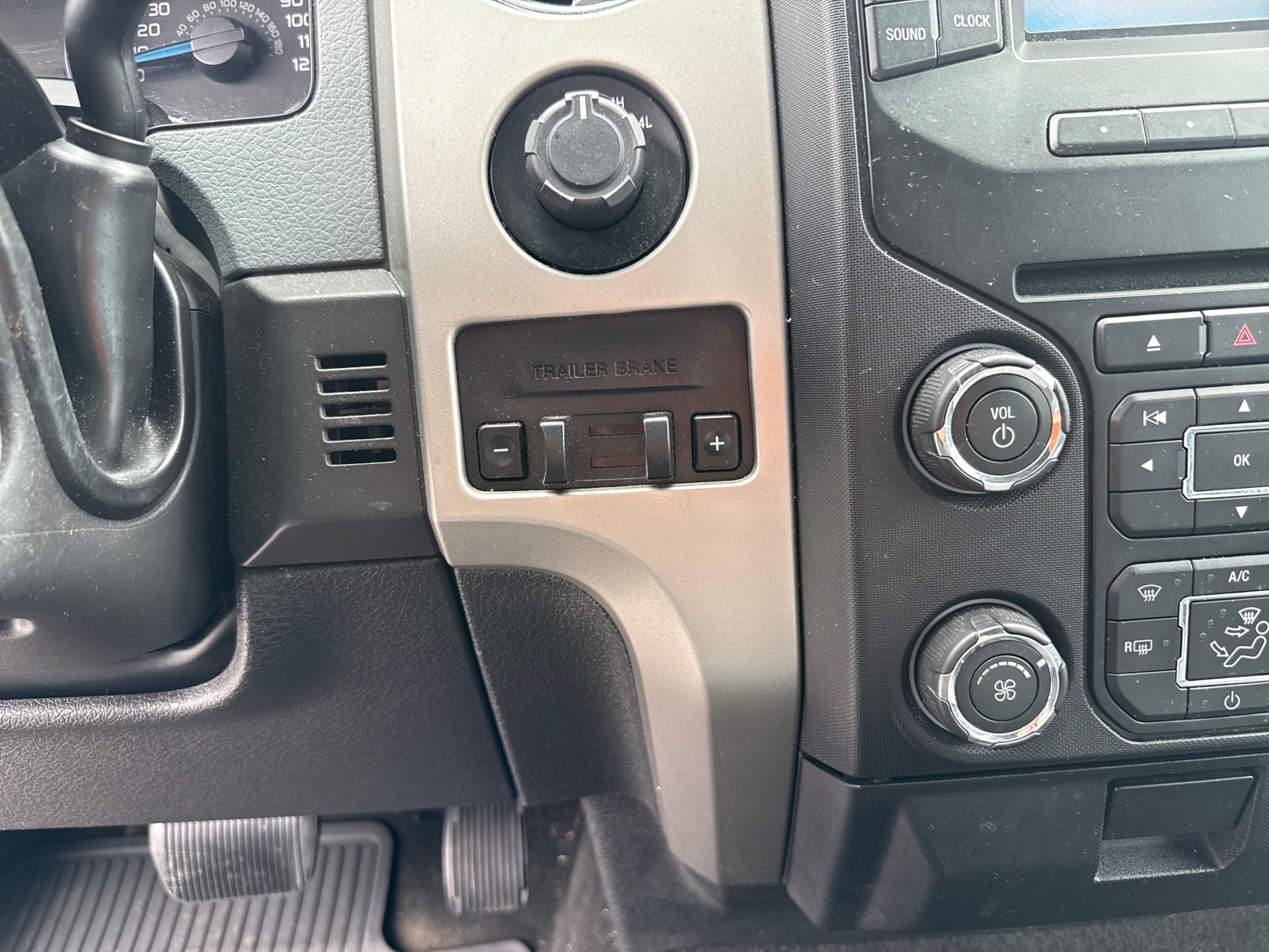 2013 Ford F-150 XLT - Photo 11