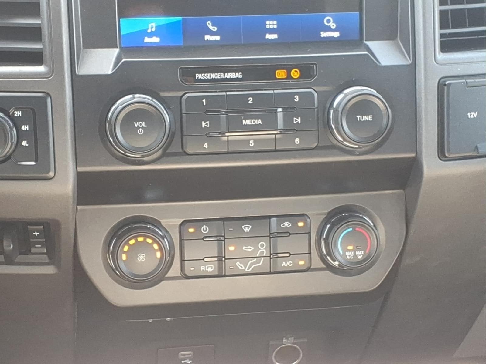 2022 Ford F-250 Super Duty XL - Photo 16
