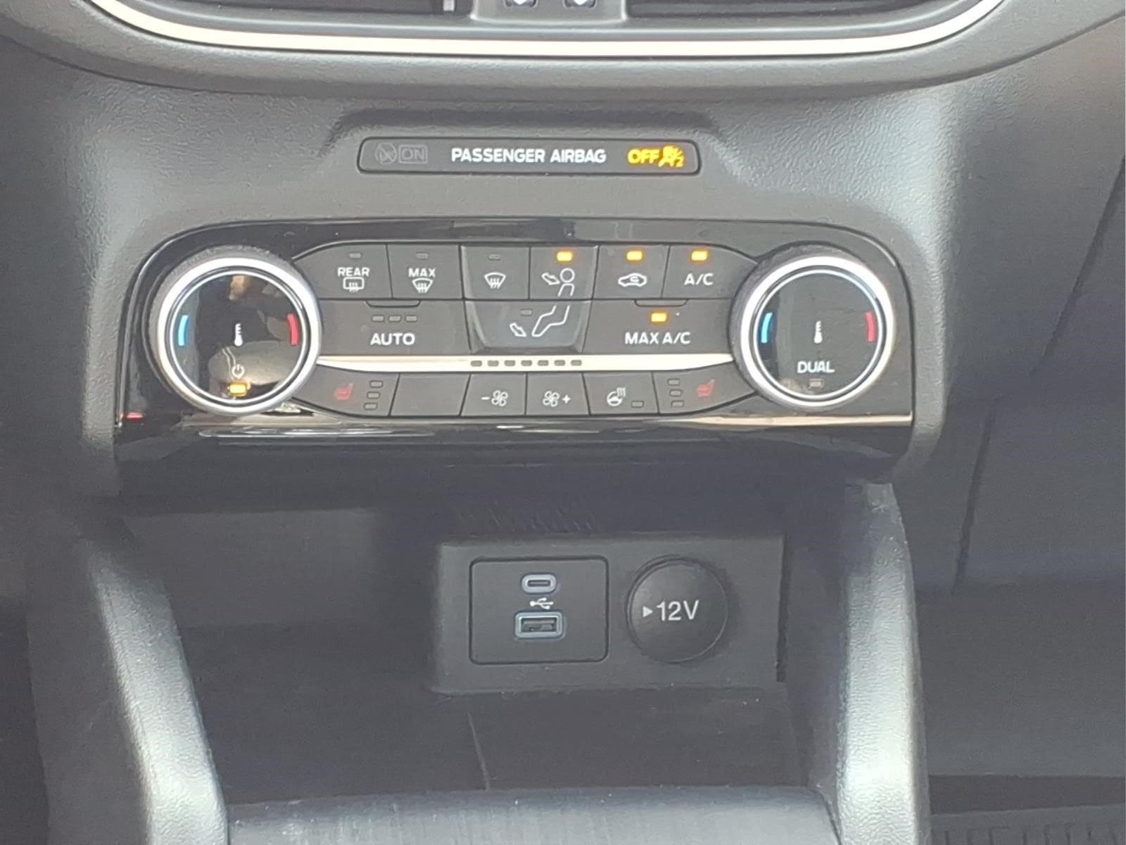 2022 Ford Escape SE - Photo 14