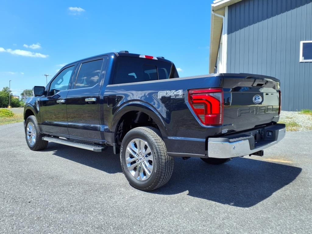 2025 Ford F-150 Lariat photo 4