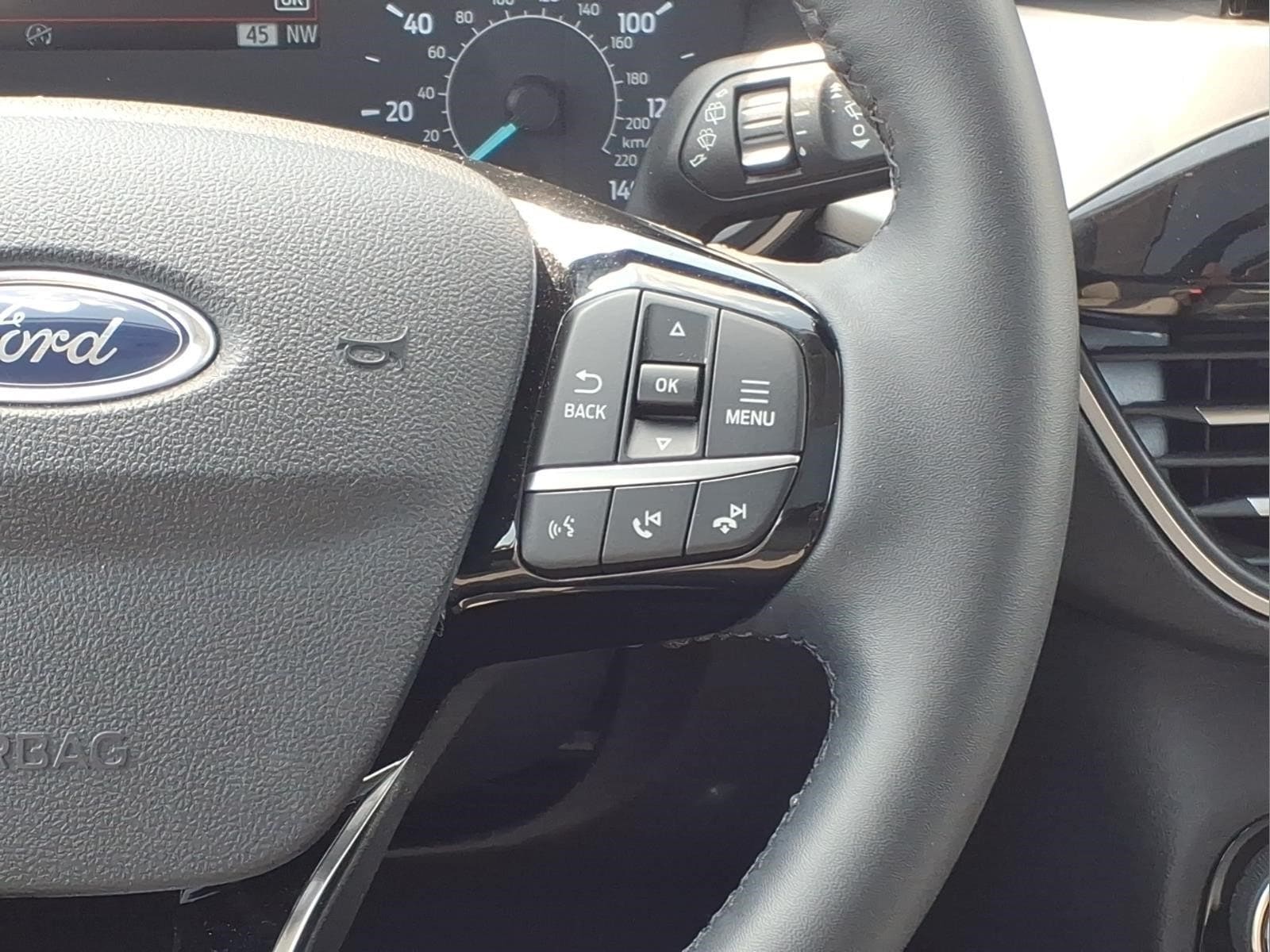 2022 Ford Escape SE - Photo 11